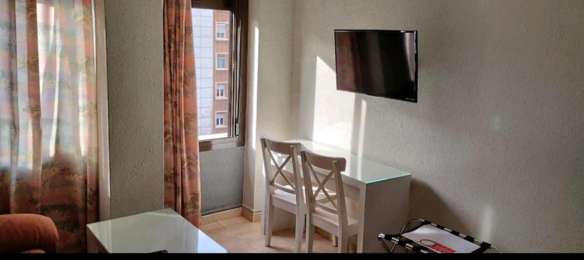 Apartamento Triana, 5 Mins Centro Sevilla Exteriör bild