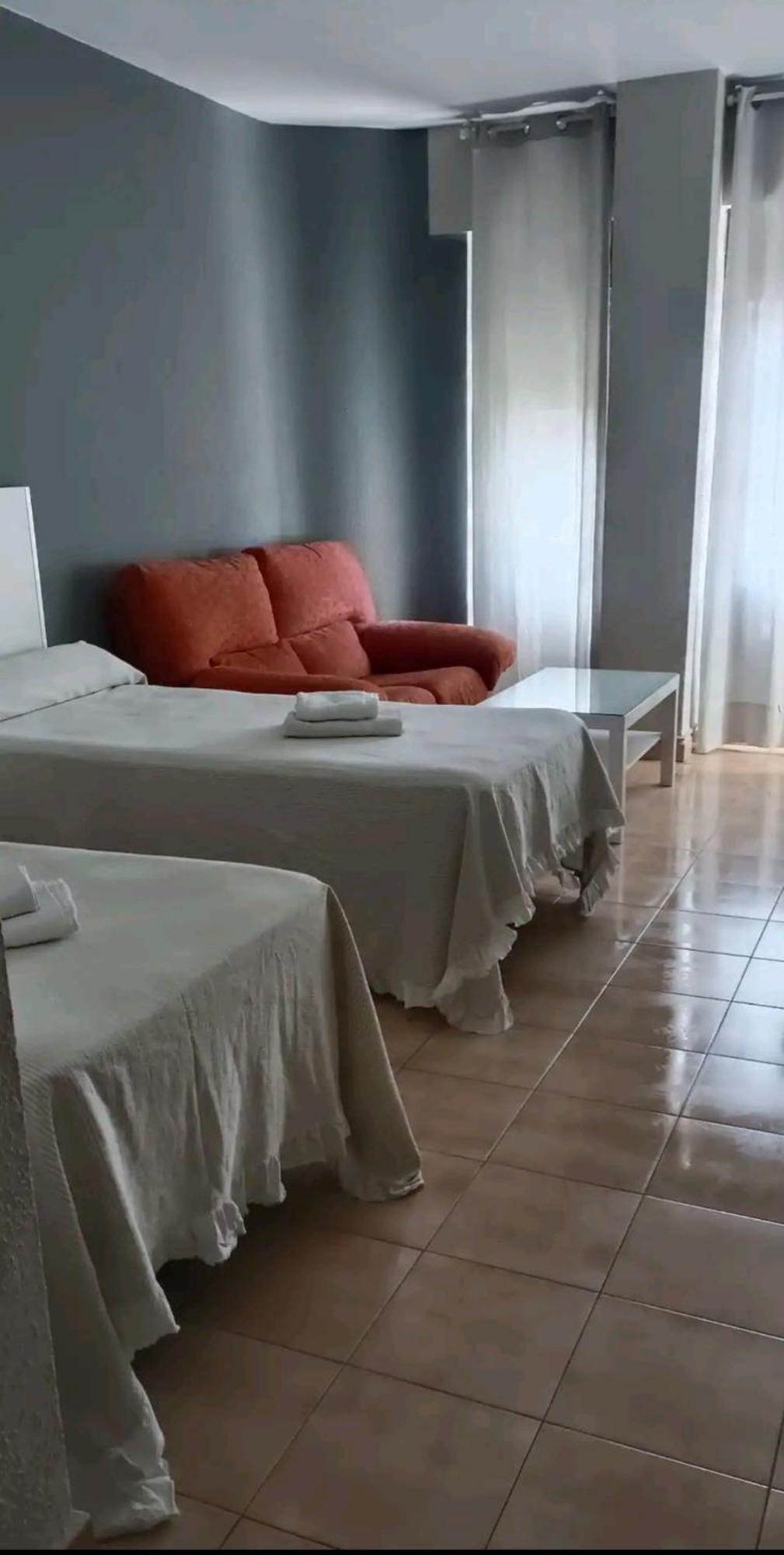 Apartamento Triana, 5 Mins Centro Sevilla Exteriör bild